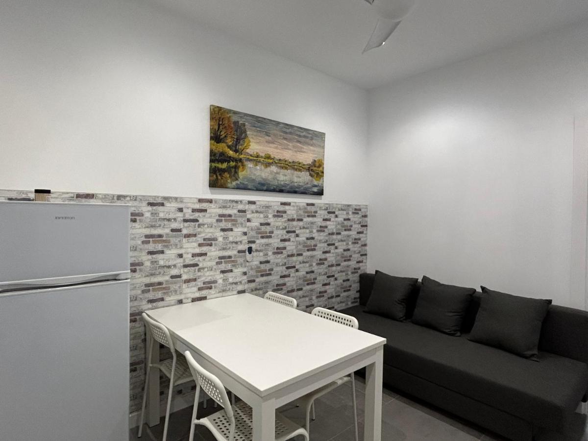 Appartamento Camp Nou Nueva Casa 91 L'Hospitalet de Llobregat Esterno foto