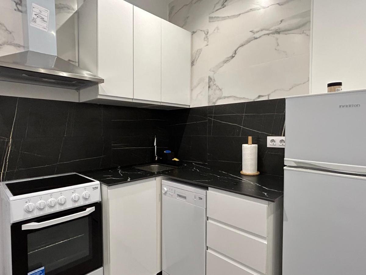 Appartamento Camp Nou Nueva Casa 91 L'Hospitalet de Llobregat Esterno foto