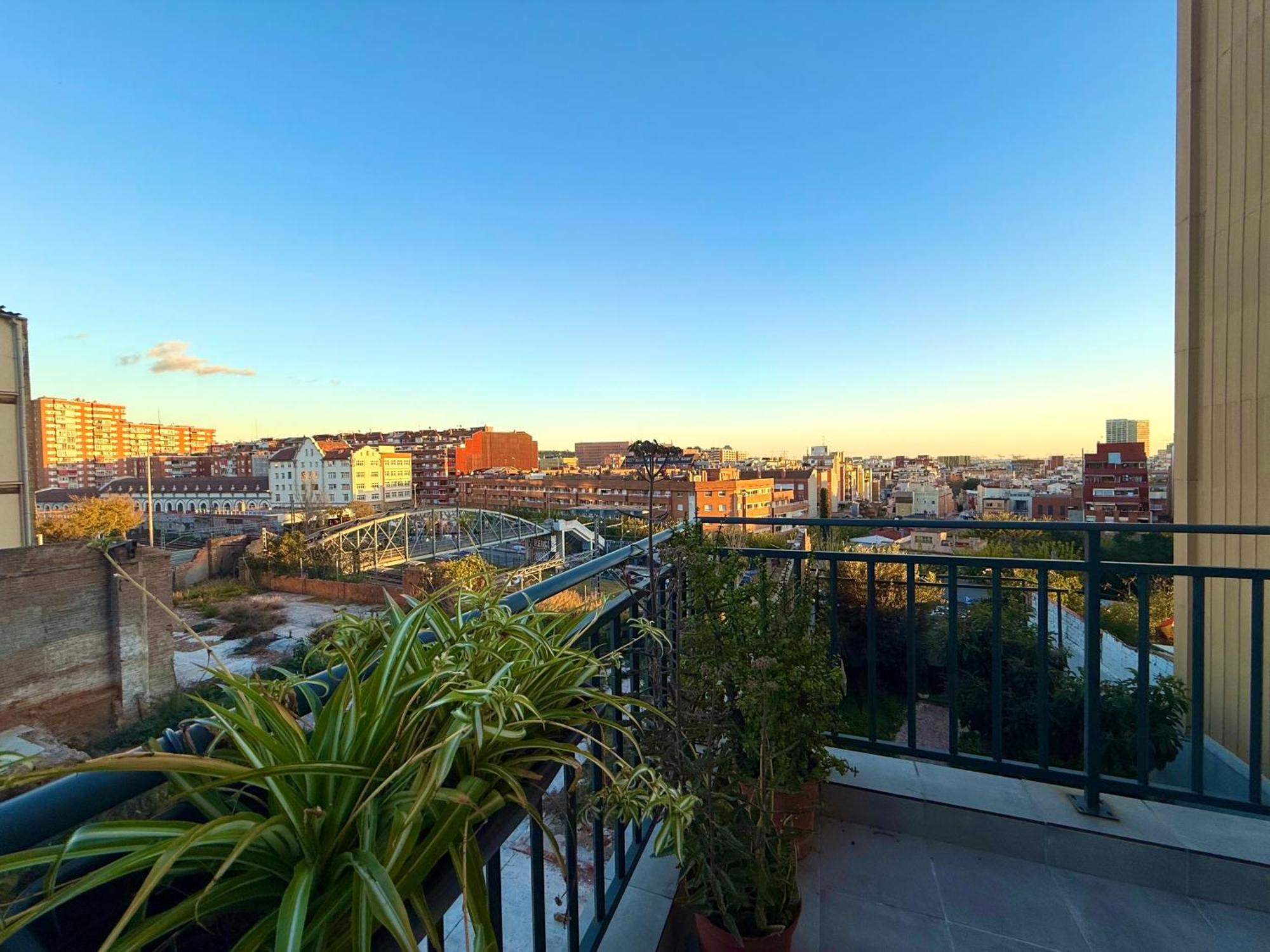 Appartamento Camp Nou Nueva Casa 91 L'Hospitalet de Llobregat Esterno foto